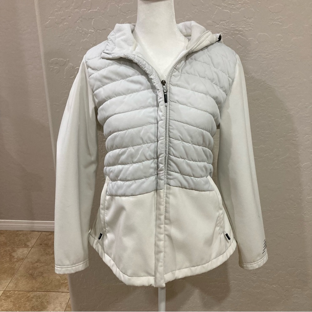 New Balance Women's White Quilted Puffer Jacket
